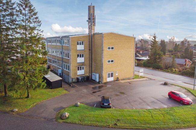 Kirke Værløsevej 40, kl. tv, -2, 3500 Værløse